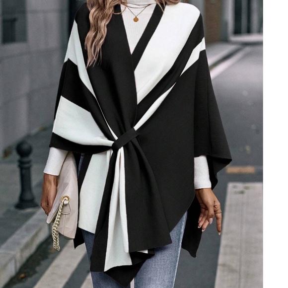 Luxe Color Block Loose Fit Shawl Wrap Cardigan - Picture 2 of 7